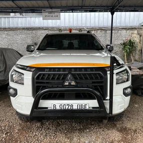 Galeri Mitsubishi New Triton 2024 with Front Bumper A MAS (PT.Liugong Machinery Indonesia) 2 ~blog/2025/1/23/s_655367_0